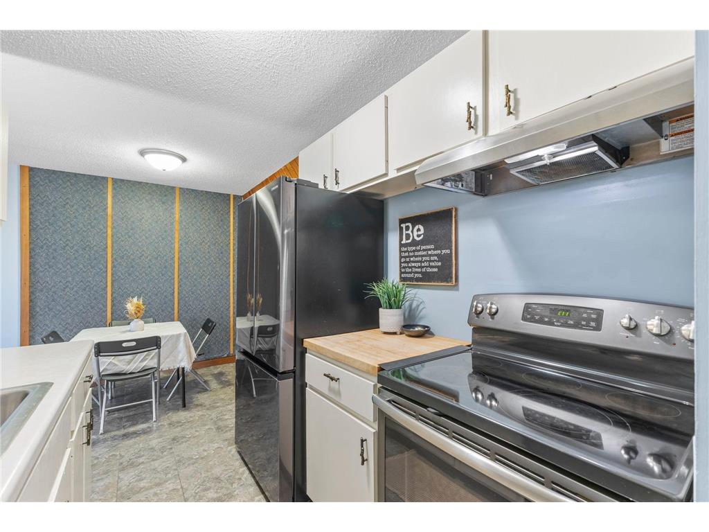 12992 Nicollet Avenue #102 Burnsville MN 55337 6806274 image10