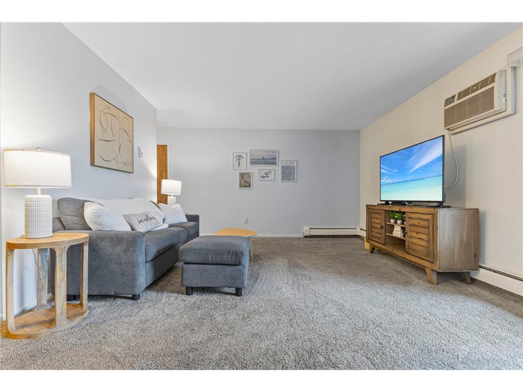 12992 Nicollet Avenue #102 Burnsville MN 55337 6806274 image4