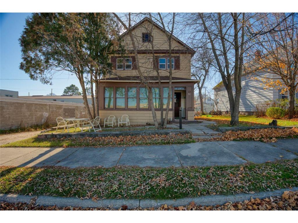 13 1st Street SW Chisholm MN 55719 6811144 image1