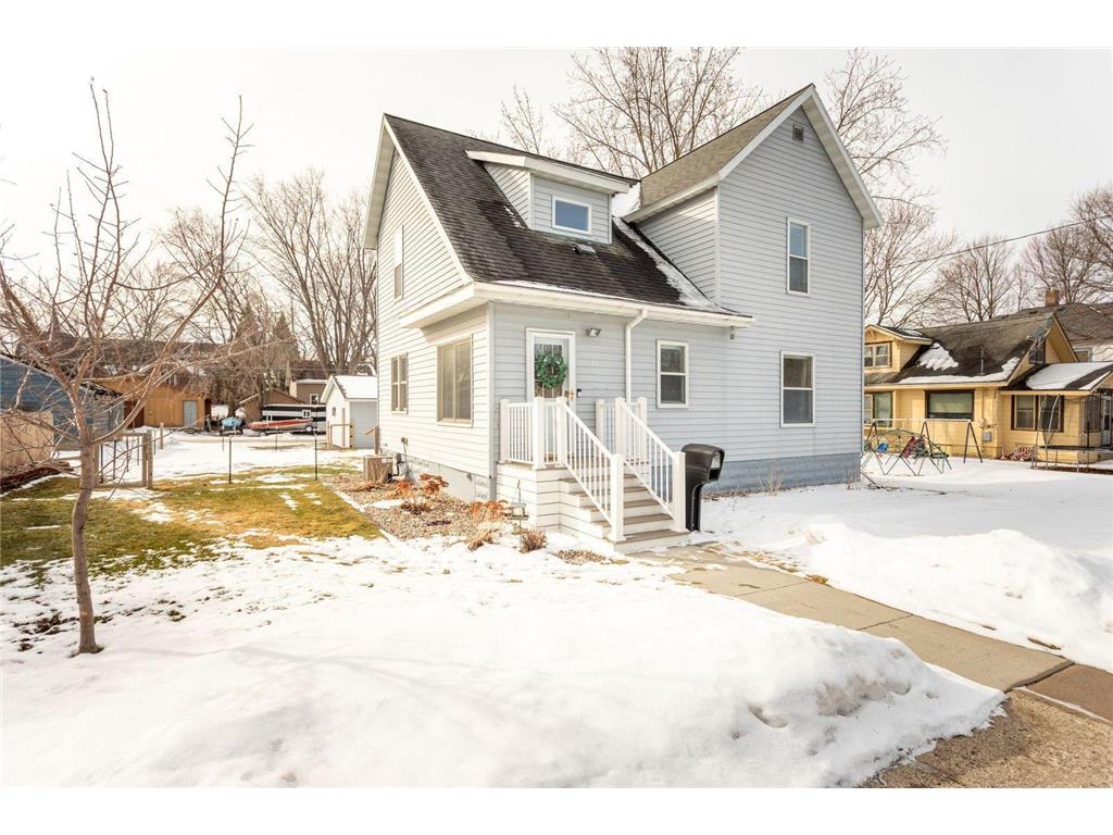 13 3rd Avenue NW Glenwood MN 56334 7027712 image1