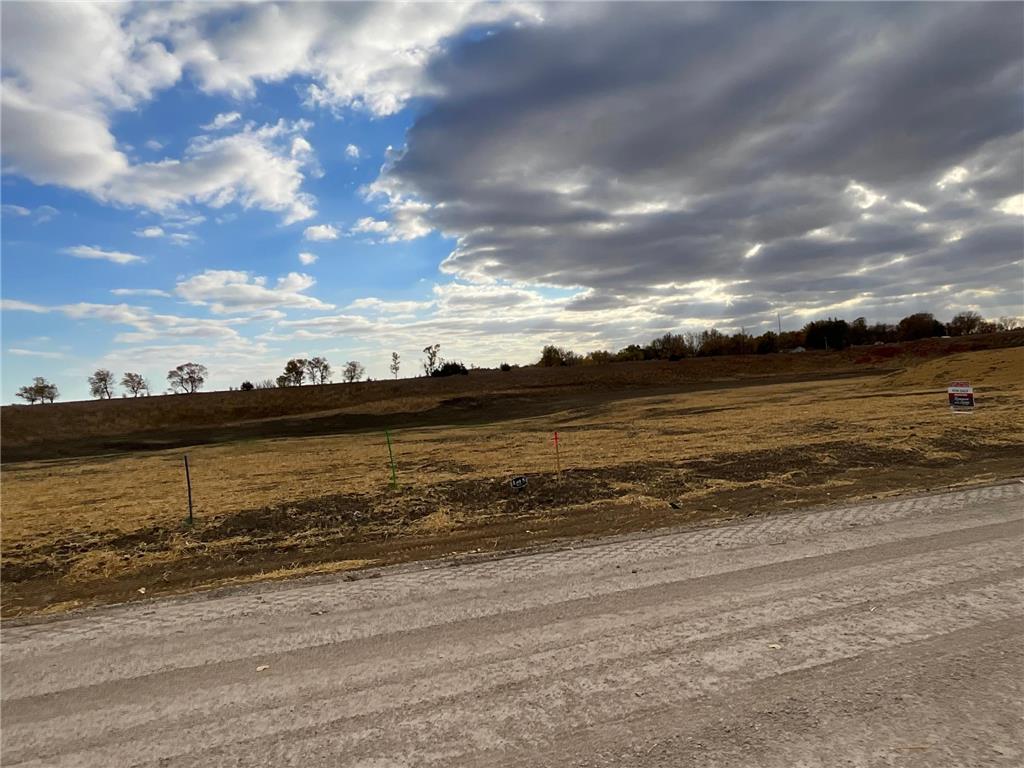 13 Cottonwood Lake Boulevard Windom MN 56101 6617790 image2