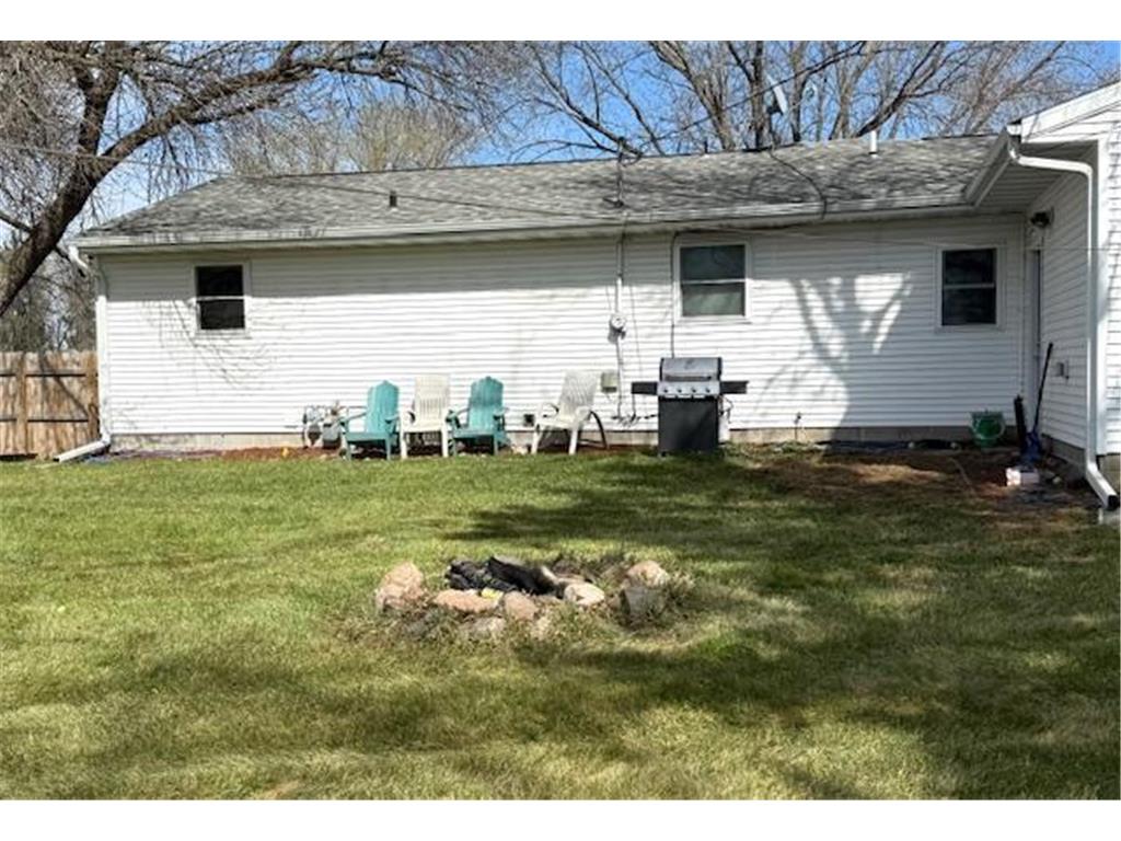 13 N Muyres Avenue Carlos MN 56319 7056822 image15