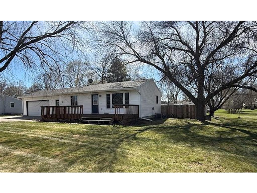13 N Muyres Avenue Carlos MN 56319 7056822 image4