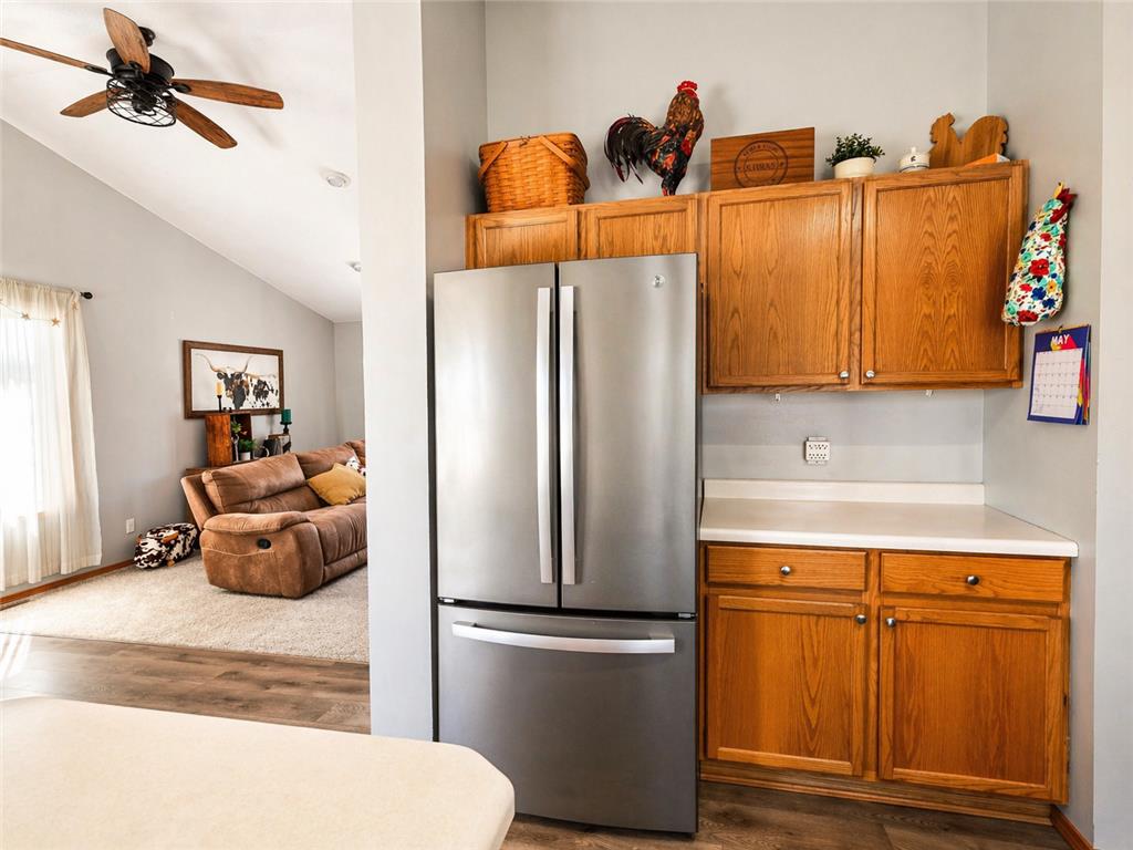 13 Riverside Road Morris MN 56267 7053639 image10