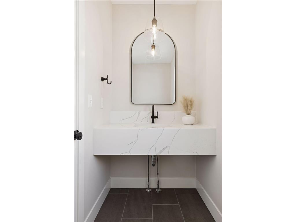 130 10th Avenue N Hopkins MN 55343 7005394 image15