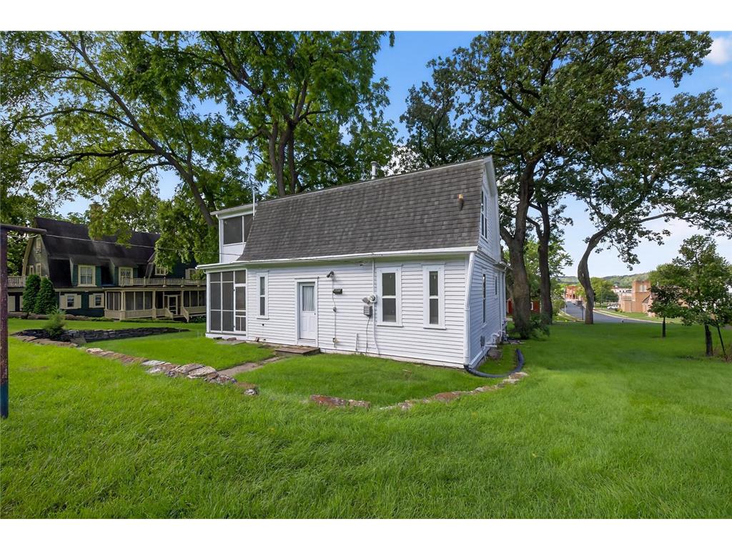 130132202 Winona Street SE Chatfield MN 55923 6776826 image114