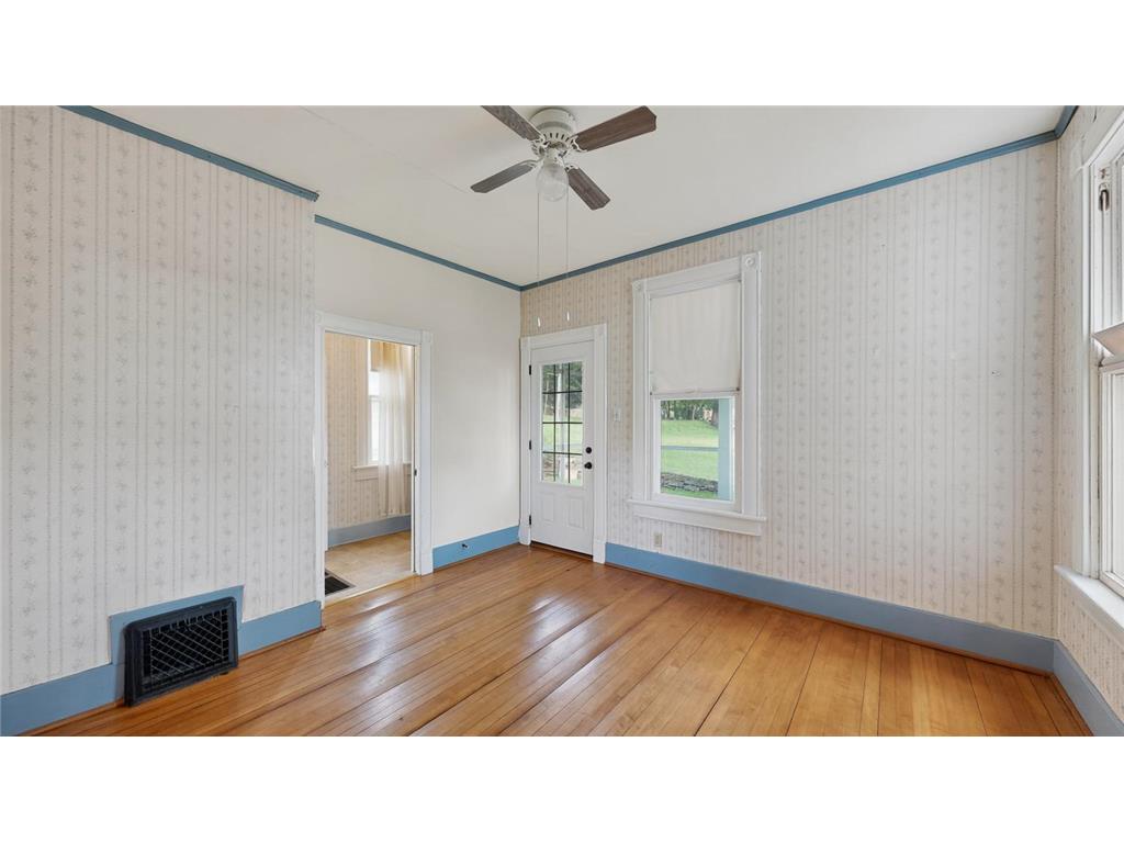 130132202 Winona Street SE Chatfield MN 55923 6776826 image120