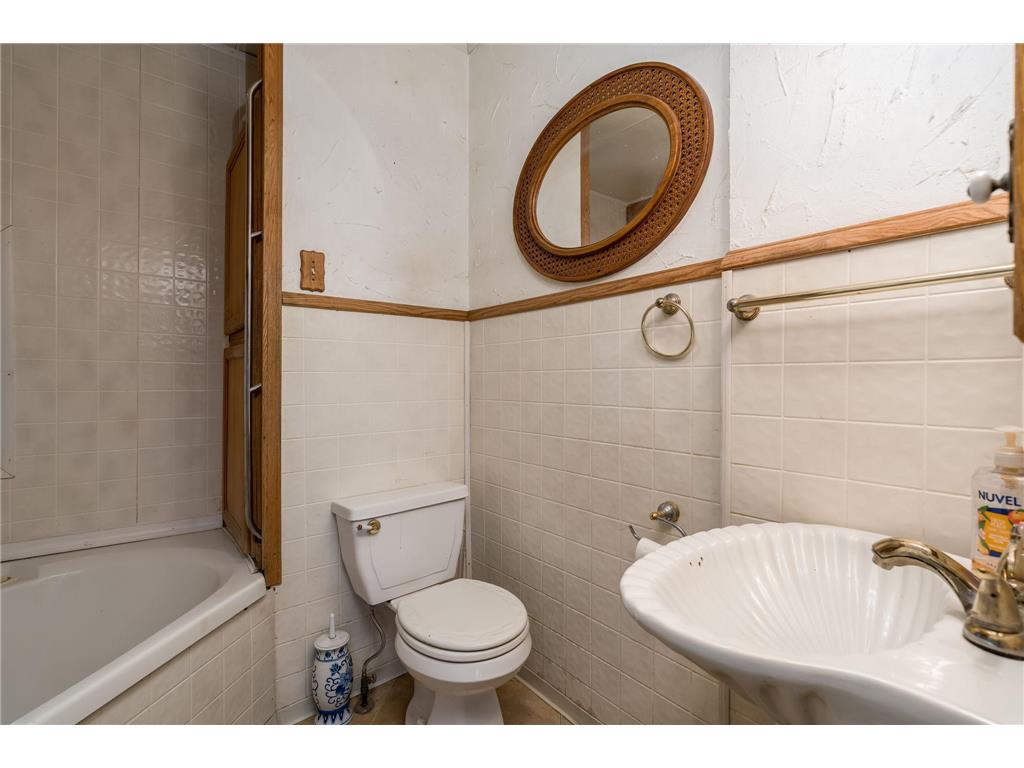 130 1st Street N Waterville MN 56096 7004734 image10