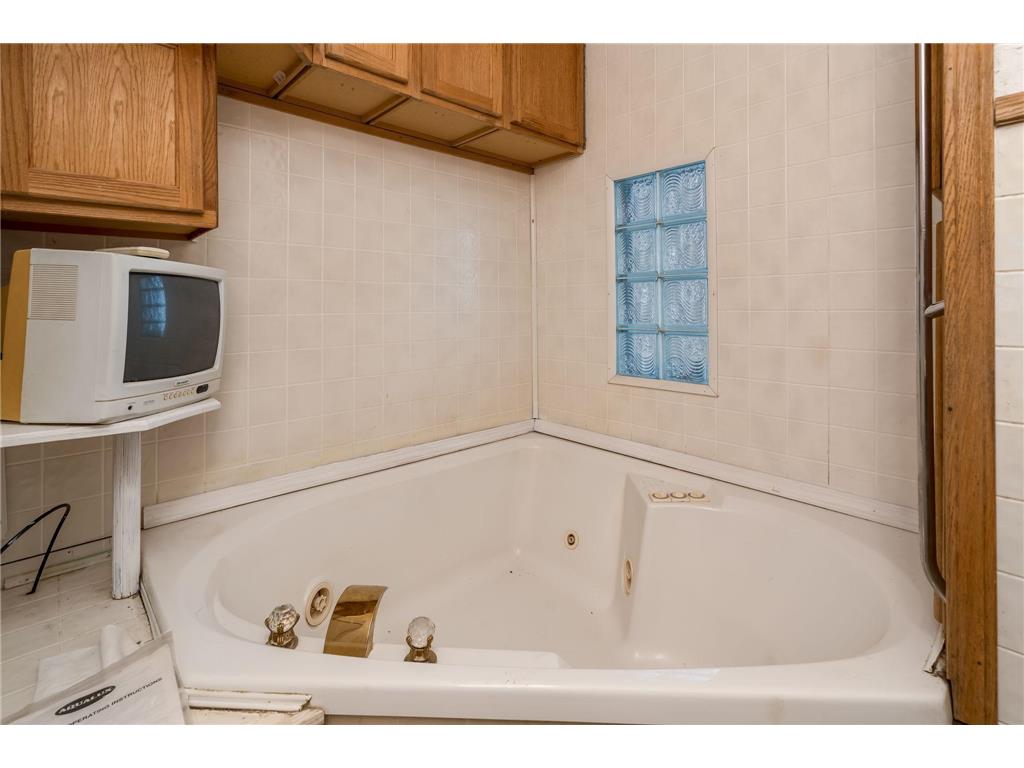 130 1st Street N Waterville MN 56096 7004734 image11