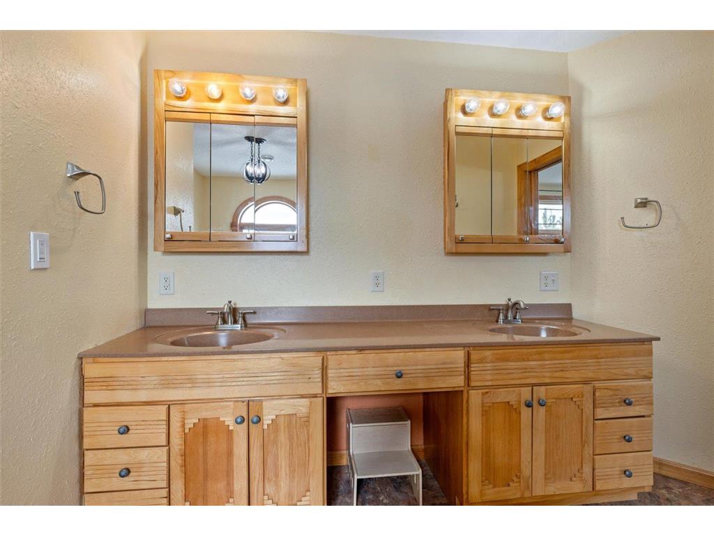130 5th St Nashwauk MN 55769 7024219 image22