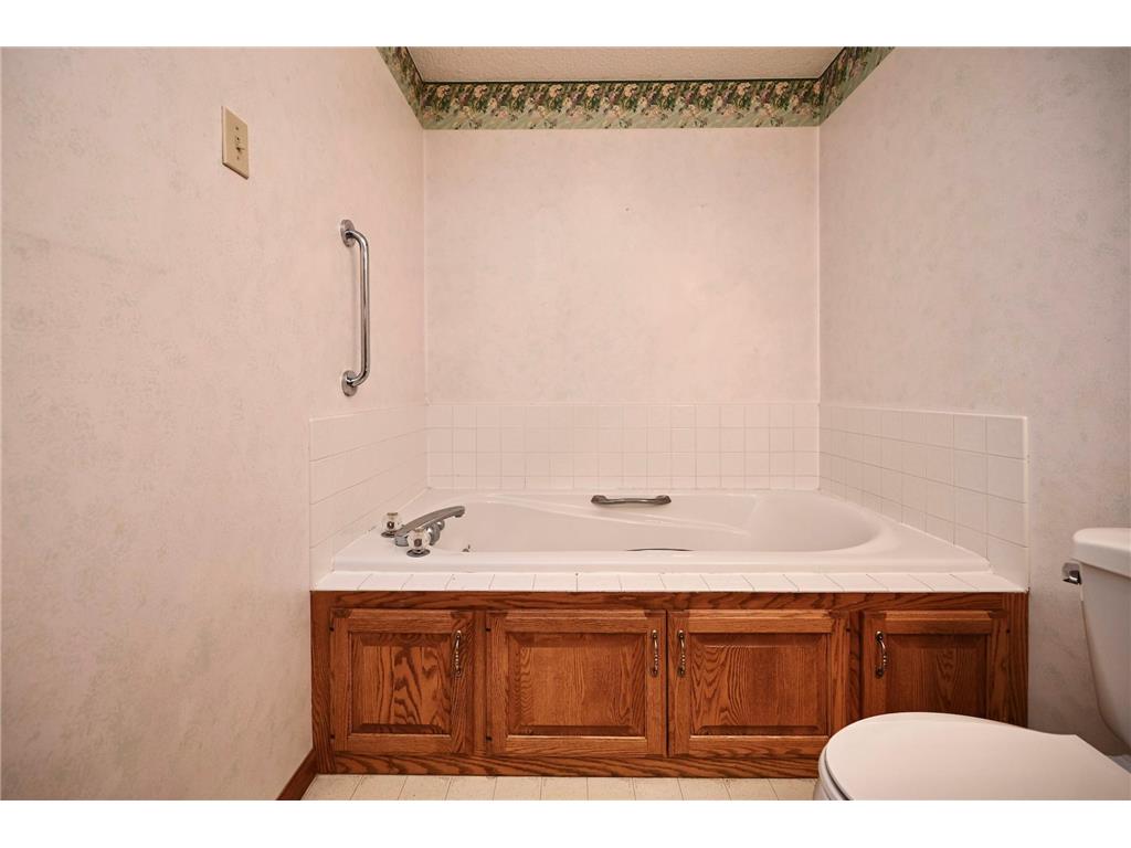 130 Benson Drive Lewiston MN 55952 7065845 image17