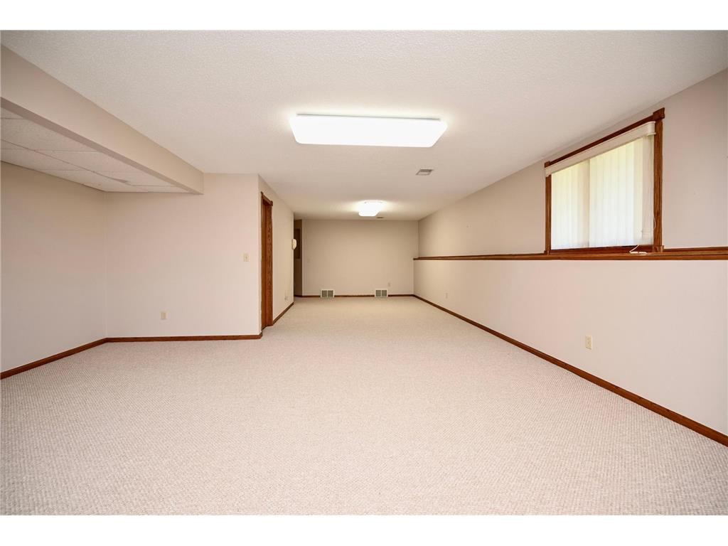 130 Benson Drive Lewiston MN 55952 7065845 image25