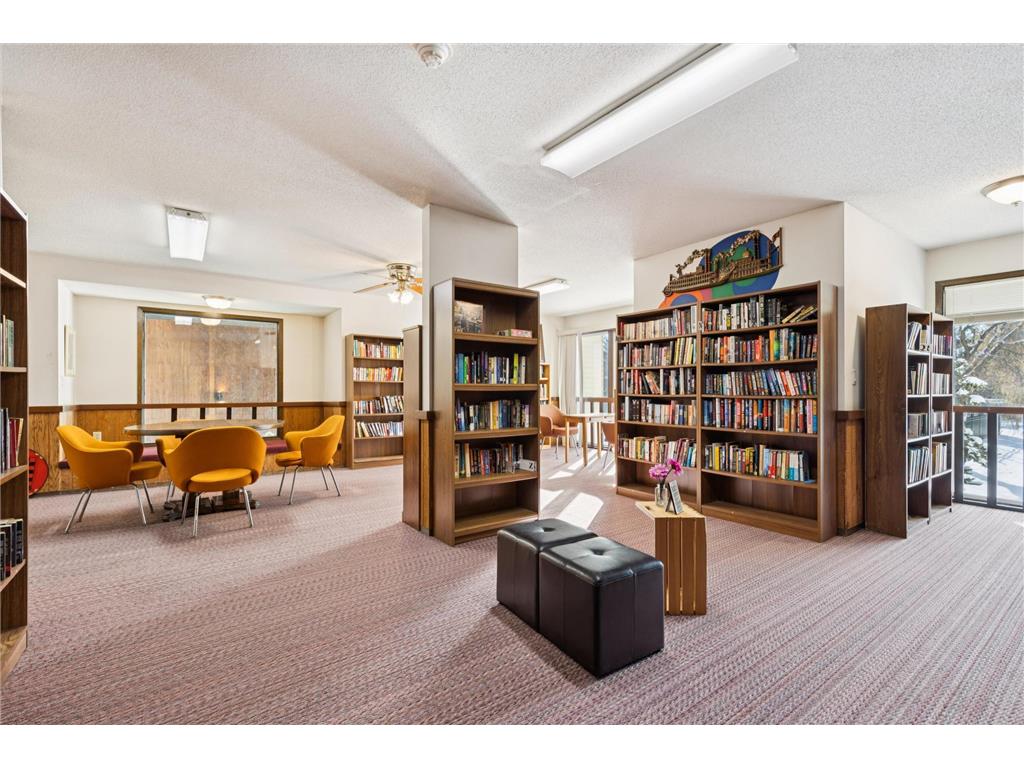 130 Demont Avenue E #142 Little Canada MN 55117 6826307 image28