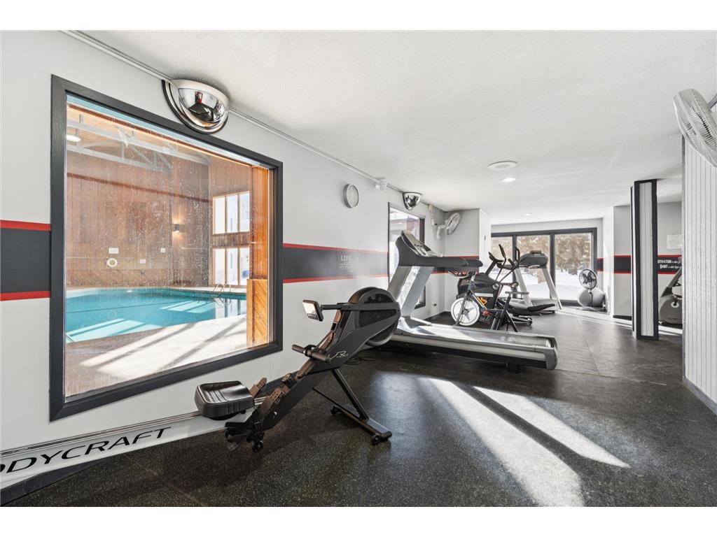 130 Demont Avenue E #142 Little Canada MN 55117 7055548 image23