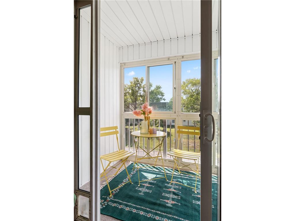 130 E Demont Avenue E #348 Little Canada MN 55117 7106099 image11