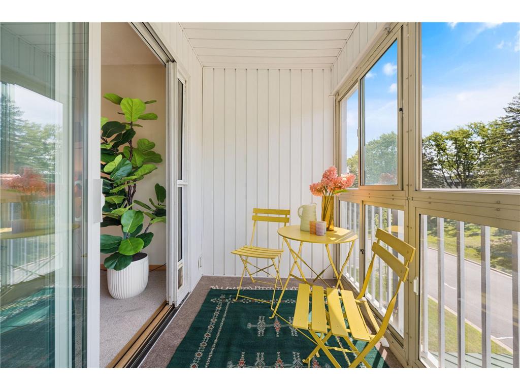 130 E Demont Avenue E #348 Little Canada MN 55117 7106099 image14