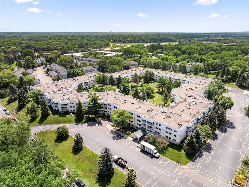 130 E Demont Avenue E #348 Little Canada MN 55117 7106099 image35