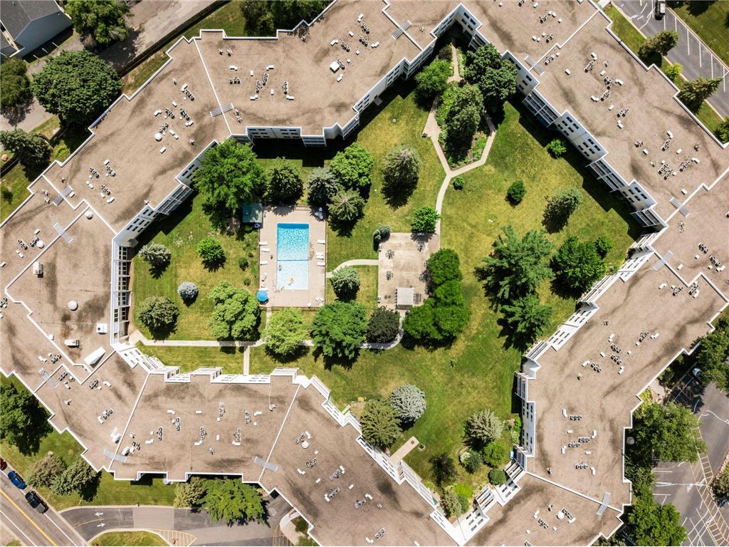 130 E Demont Avenue E #348 Little Canada MN 55117 7106099 image38