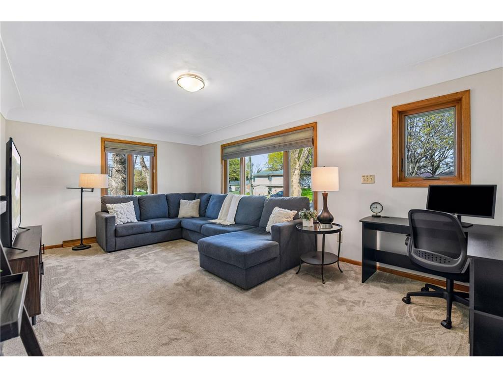 130 Faxon Road S Norwood Young America MN 55368 6824310 image6