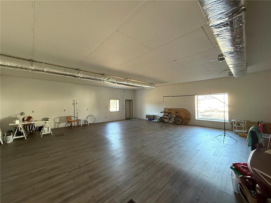 130 Lake Avenue N Spicer MN 56288 - Green 6724385 image19