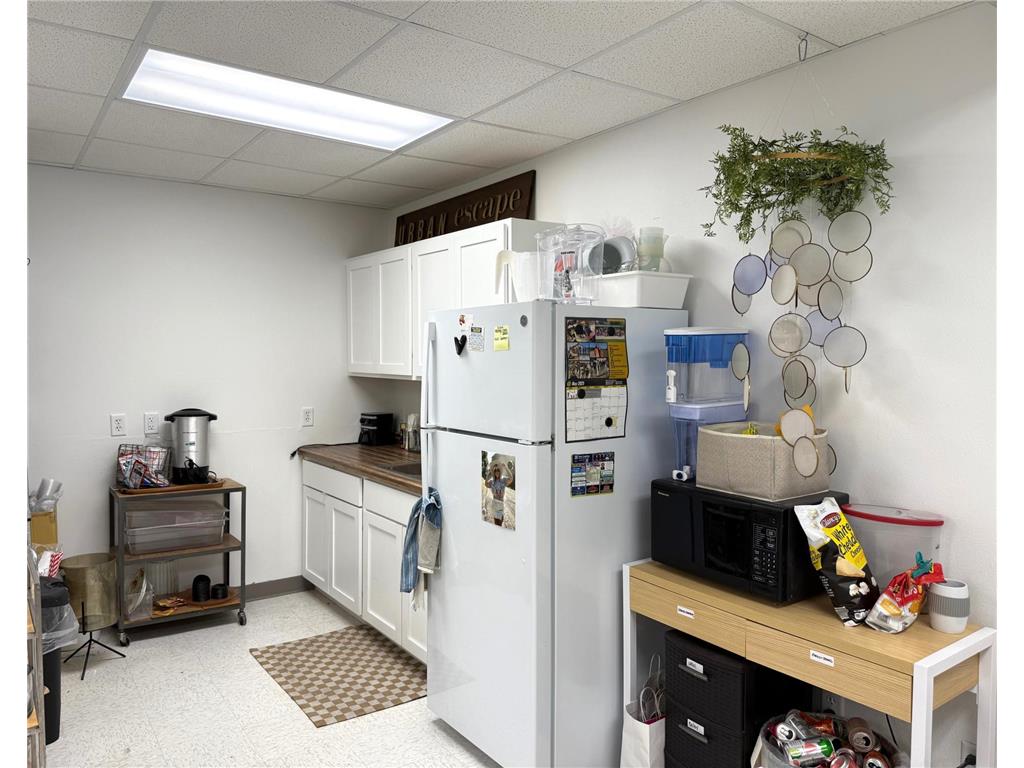 130 Lake Avenue N Spicer MN 56288 - Green 6724385 image21