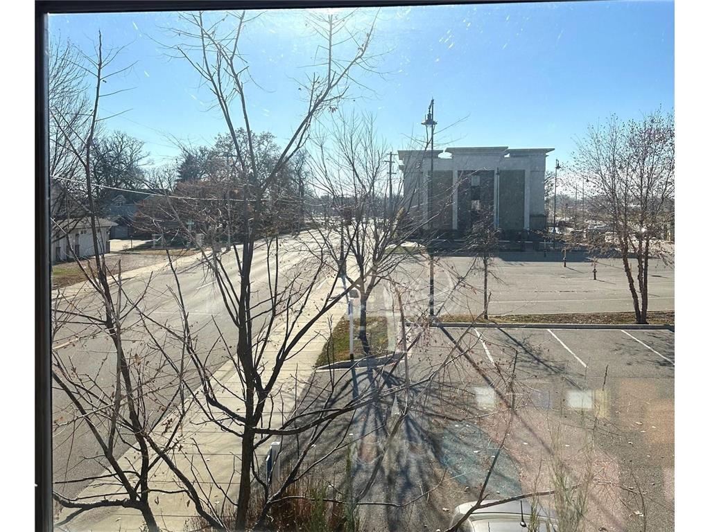 130 Lake Avenue N Spicer MN 56288 - Green 6724385 image31