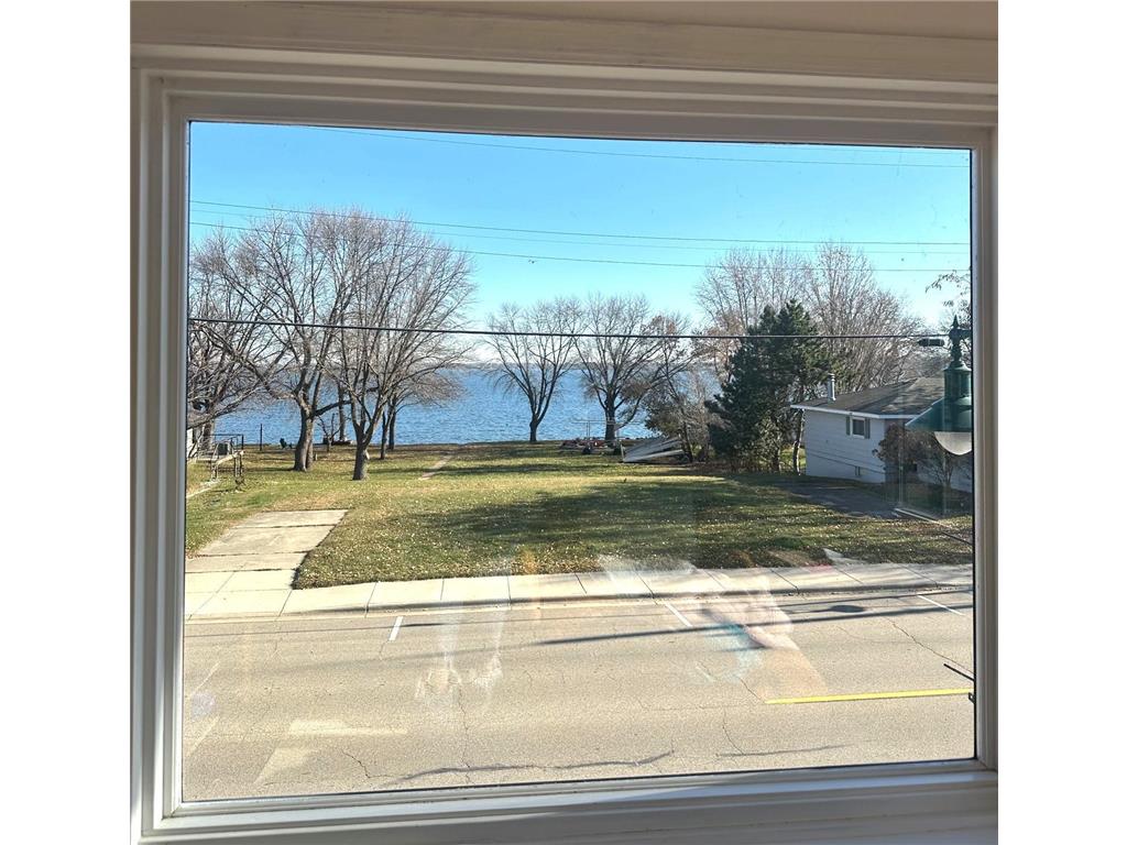 130 Lake Avenue N Spicer MN 56288 - Green 6724385 image4