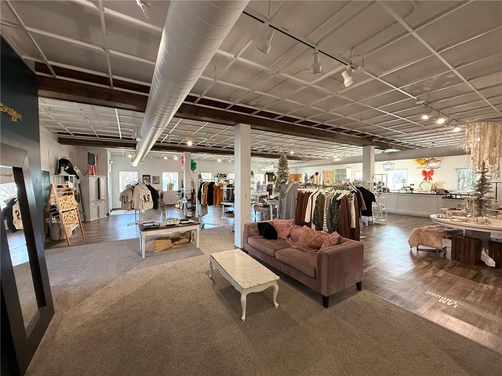 130 Lake Avenue N Spicer MN 56288 - Green 6724385 image8