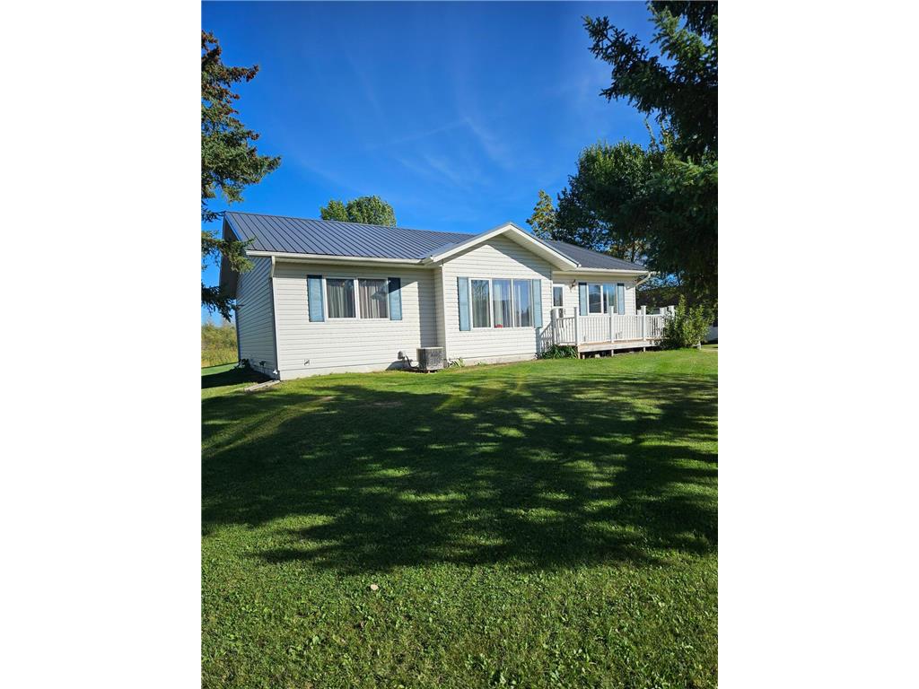 130 Lakeview Drive Warroad MN 56763 6609487 image1
