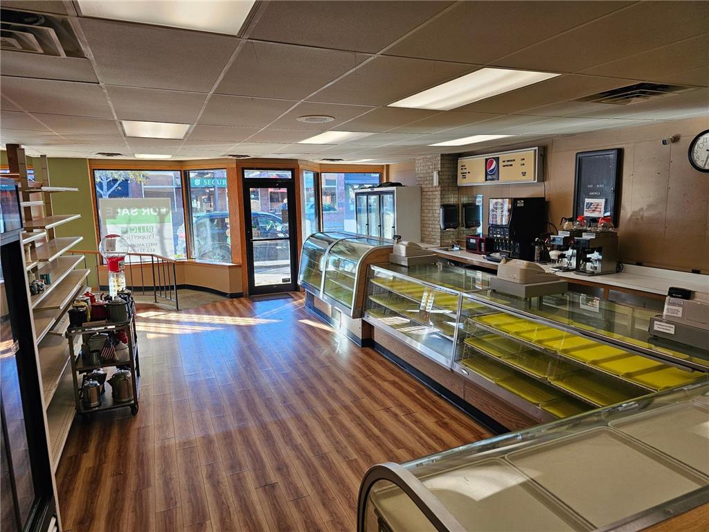 130 Main Street S Cambridge MN 55008 6696104 image3