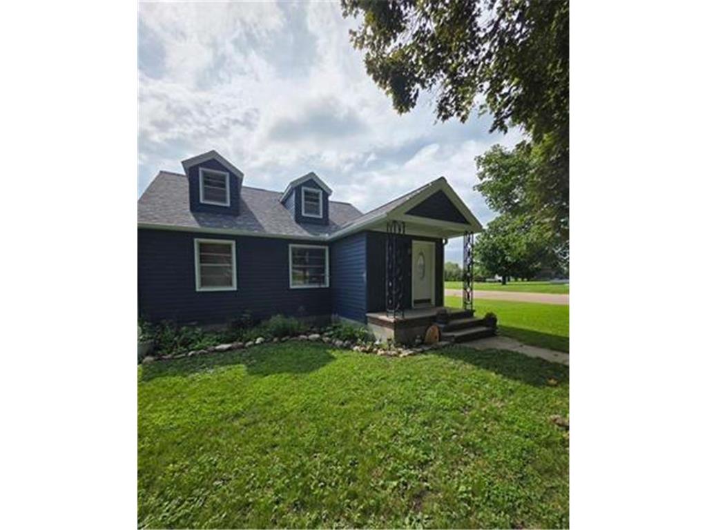 130 N Miner Street N Good Thunder MN 56037 6751880 image1
