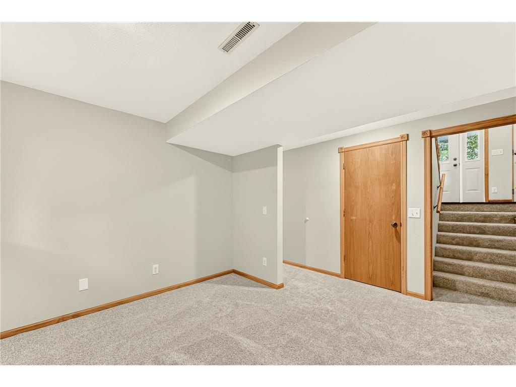 130 Nicholas Drive Lewiston MN 55952 7097342 image14