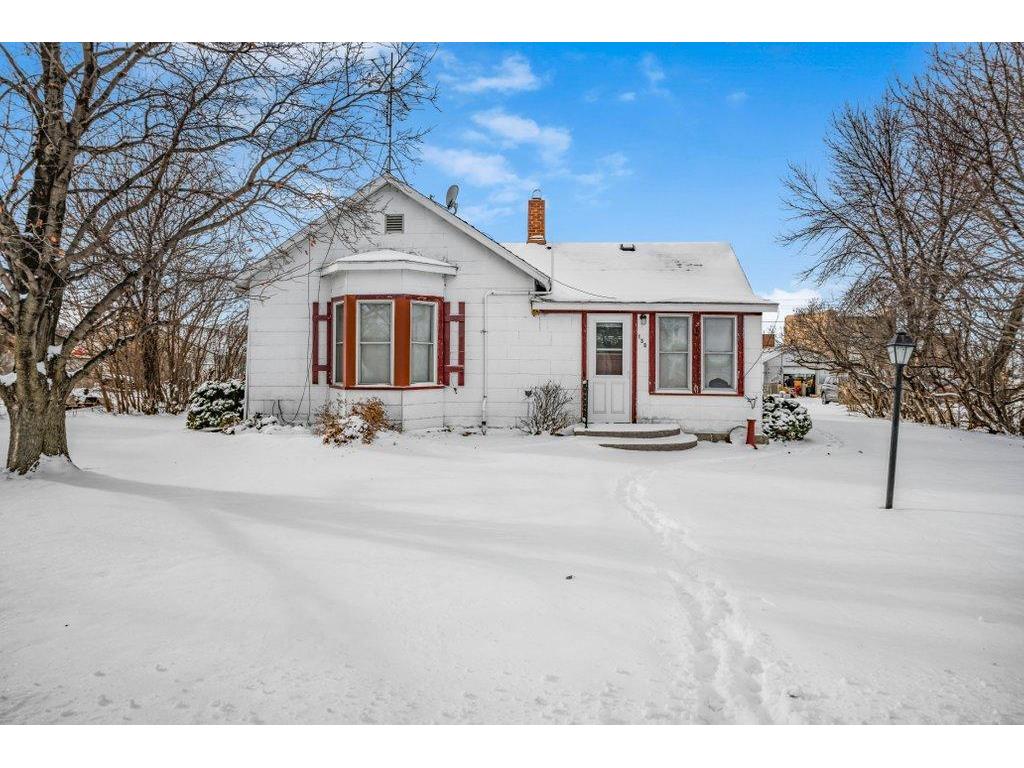 130 S 6th Street Bird Island MN 55310 6823127 image1
