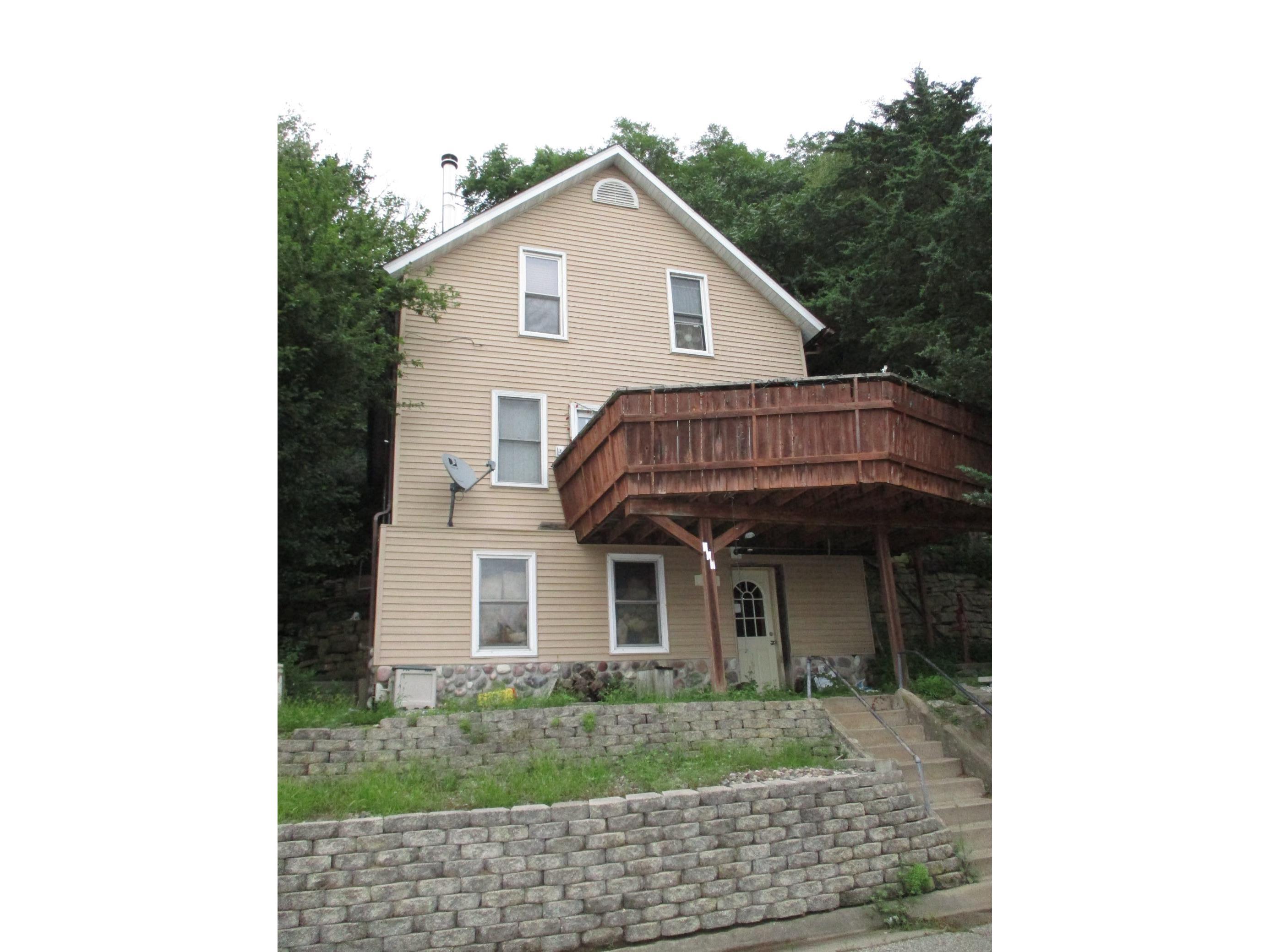 130 S Hill Street, Fountain City, WI 54629 MLS 6090536 Edina Realty