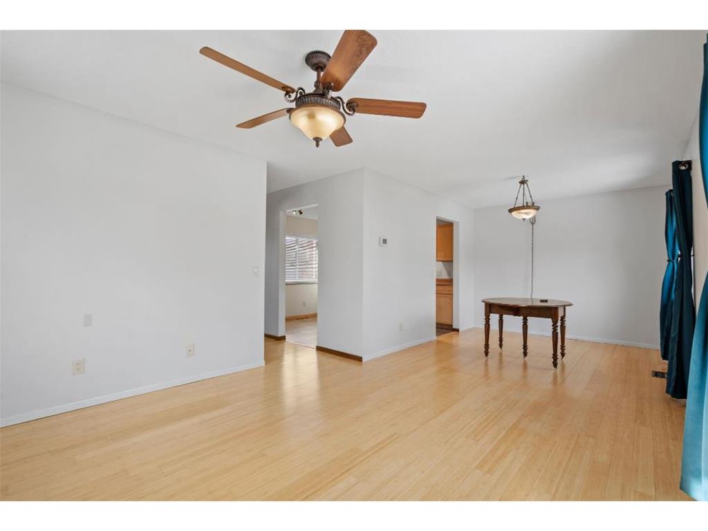 130 W 43rd Street Minneapolis MN 55409 7004082 image12