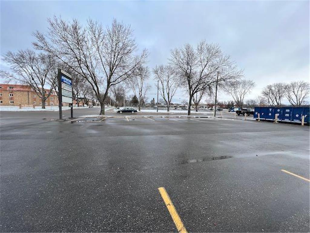 130 Willmar Avenue SE #4 Willmar MN 56201 6636043 image23