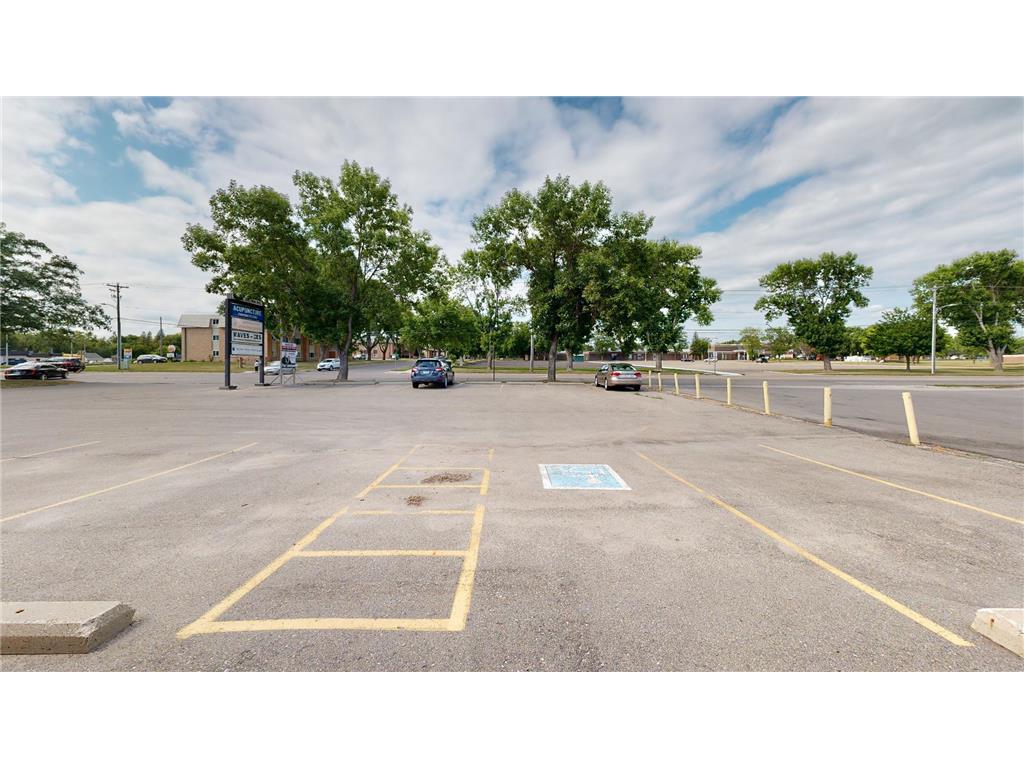 130 Willmar Avenue SE #4 Willmar MN 56201 6636043 image29