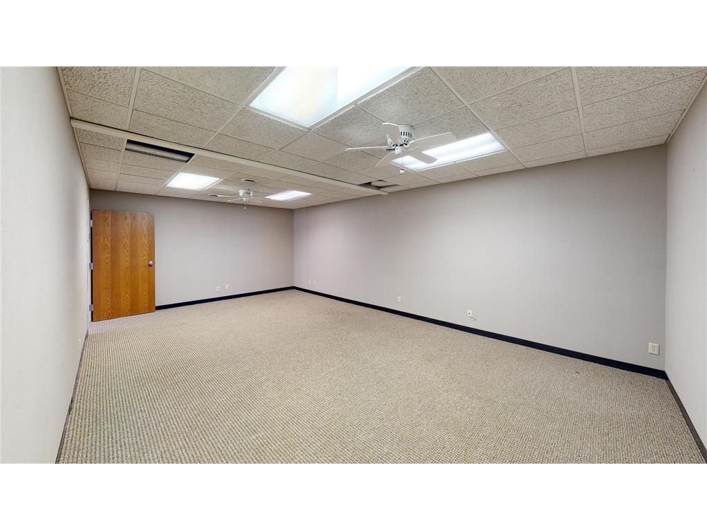 130 Willmar Avenue SE #4 Willmar MN 56201 6636043 image34