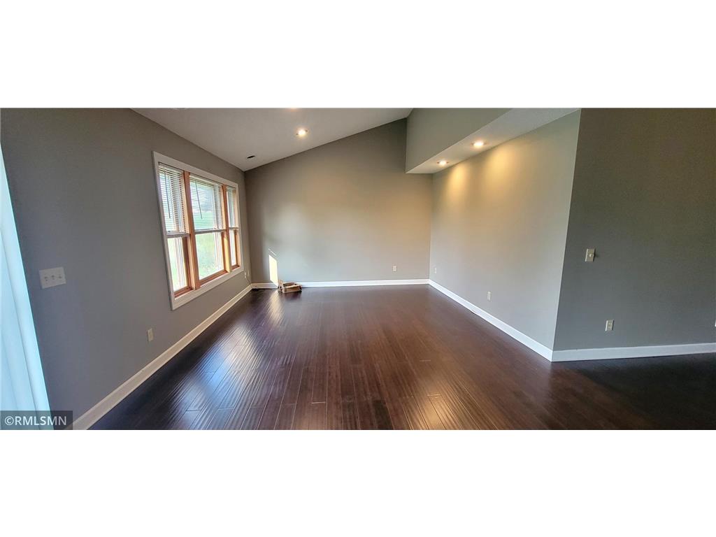 1300 146th Avenue #B New Richmond Twp WI 54017 6801571 image3