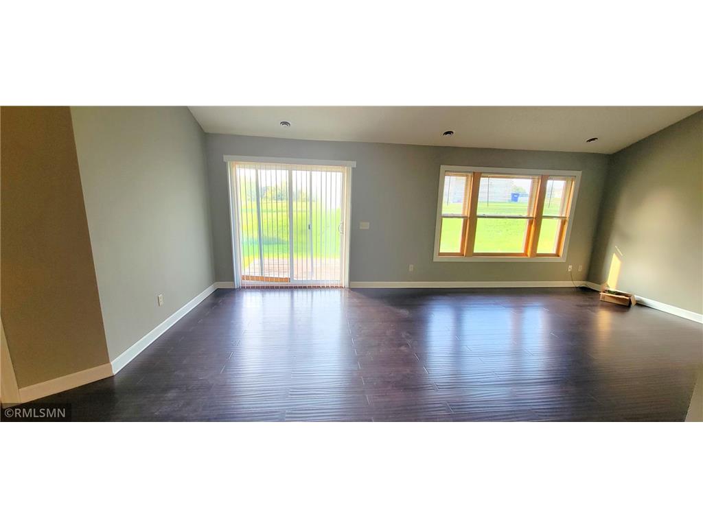 1300 146th Avenue #B New Richmond Twp WI 54017 6801571 image4