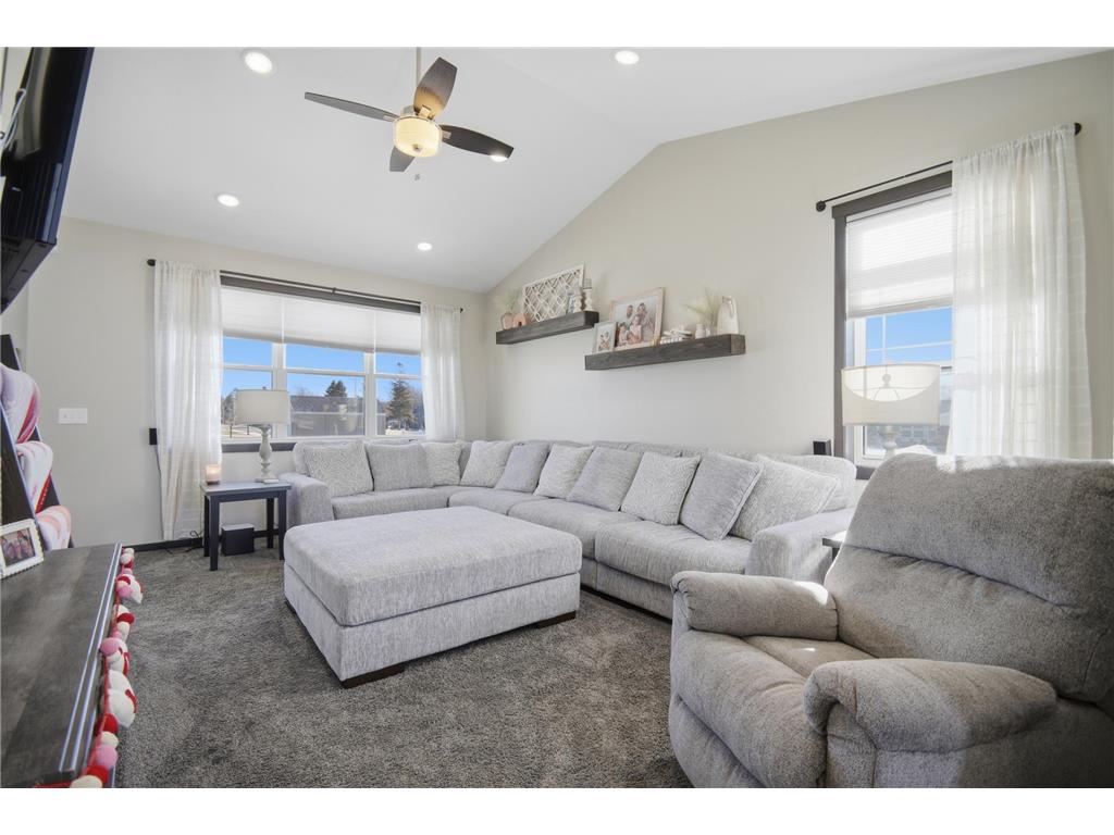 1300 18th Drive NE Austin MN 55912 7007764 image4