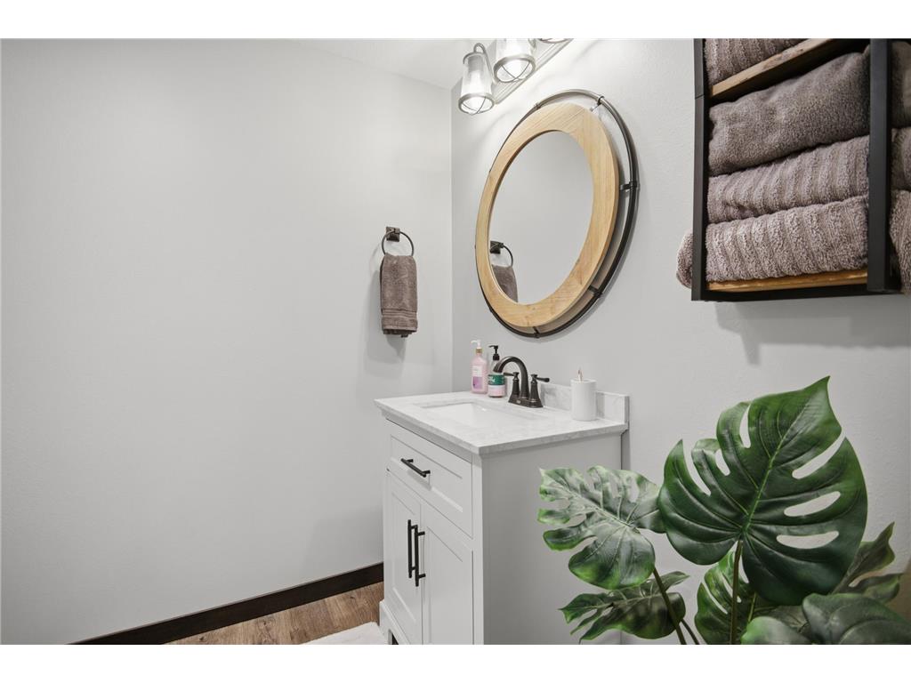 1300 18th Drive NE Austin MN 55912 7007764 image42