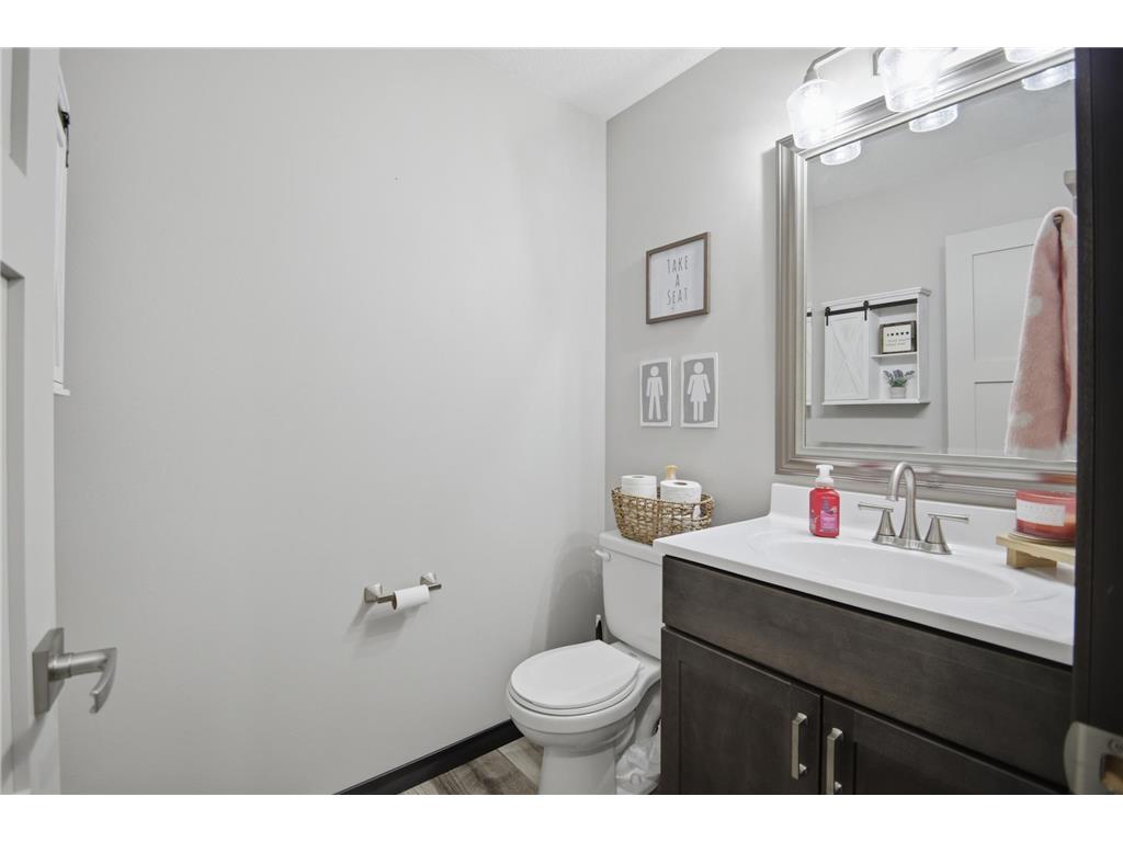 1300 18th Drive NE Austin MN 55912 7068303 image22