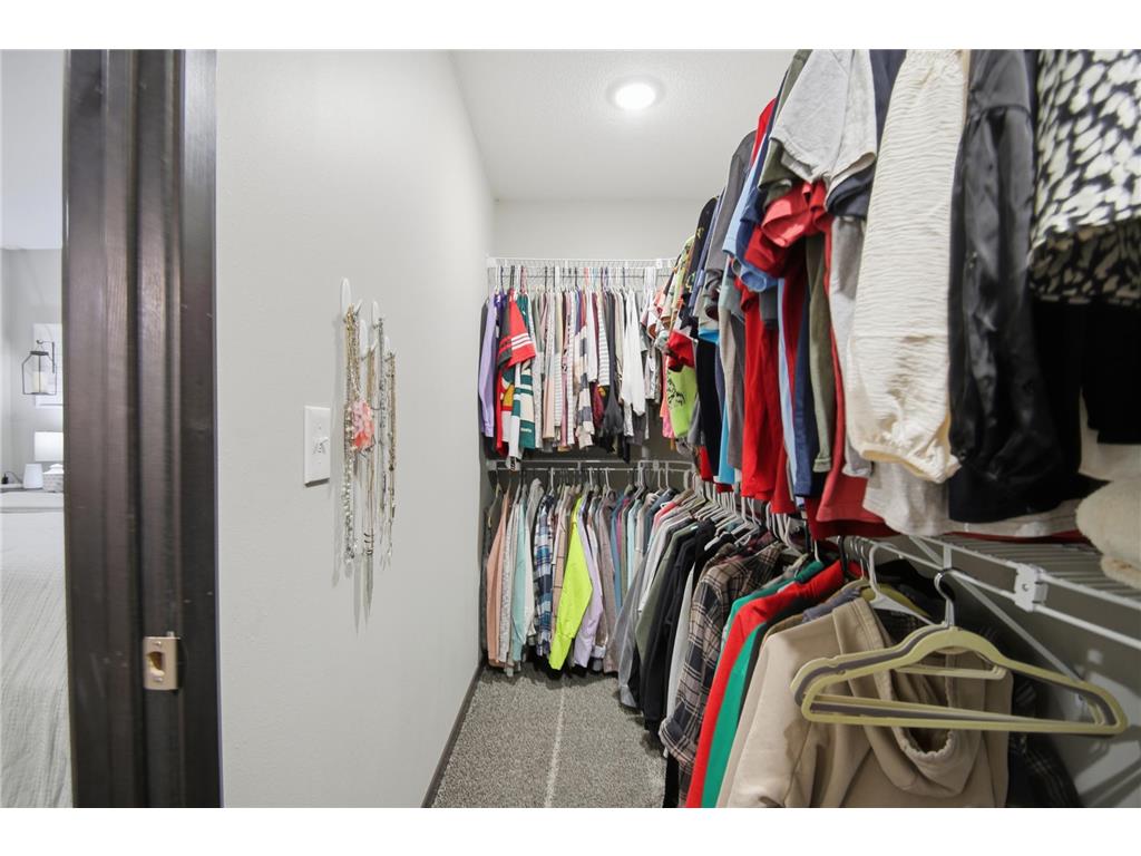 1300 18th Drive NE Austin MN 55912 7068303 image31