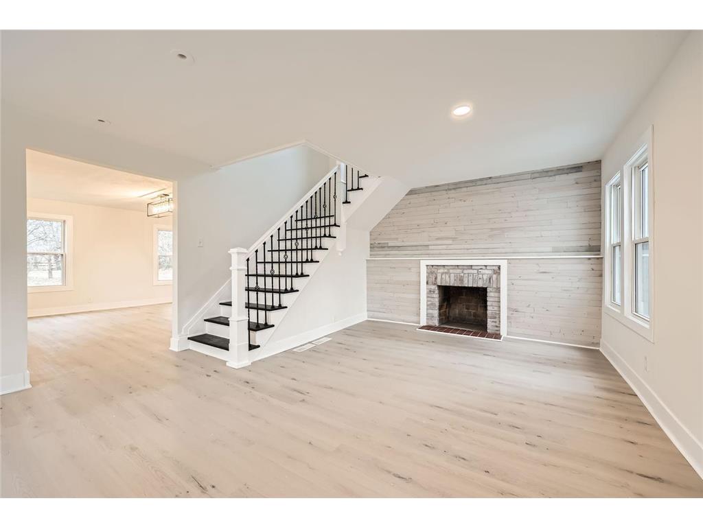 1300 6th Avenue N Orono MN 55356 6702084 image7