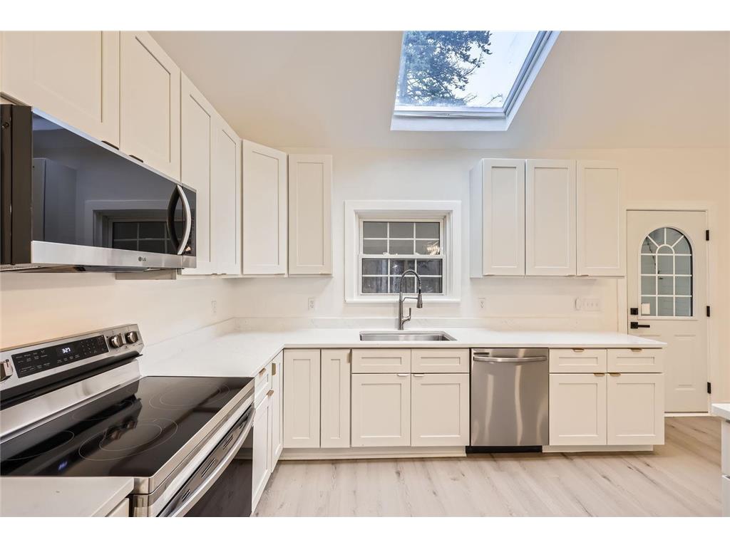 1300 6th Avenue N Orono MN 55356 7019331 image4