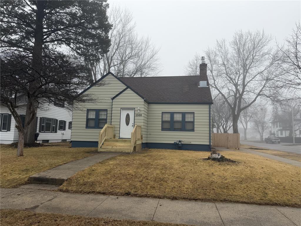 1300 7th Avenue Worthington MN 56187 7030339 image1