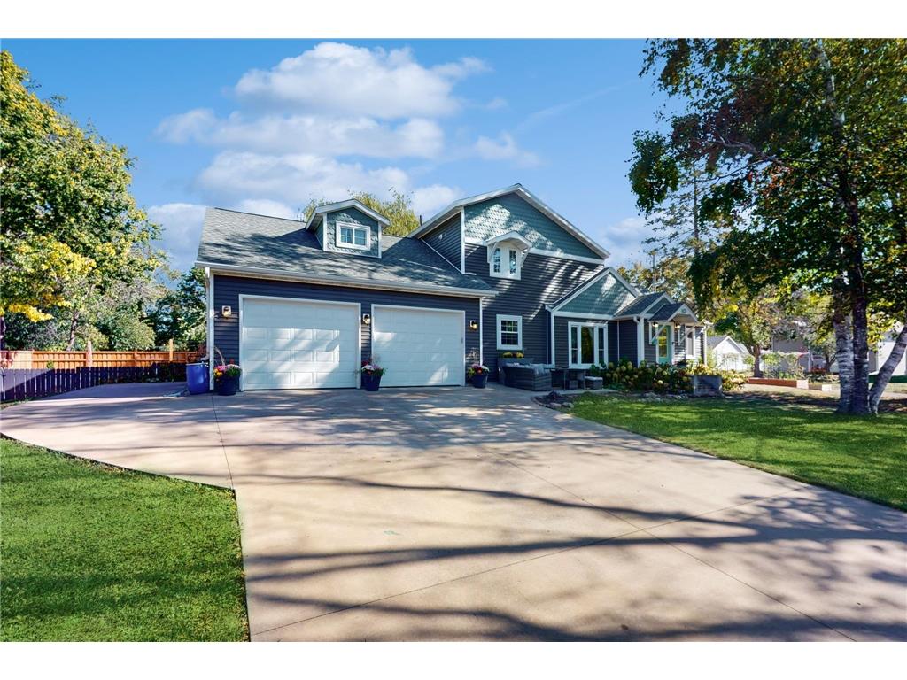 1300 8th Street Hudson WI 54016 6615597 image1