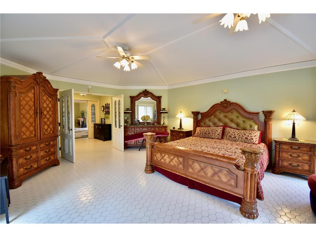 1300 Kilian Boulevard SE Saint Cloud MN 56304 7063252 image26