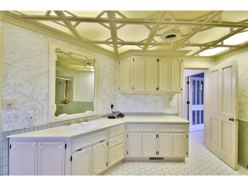 1300 Kilian Boulevard SE Saint Cloud MN 56304 7063252 image34